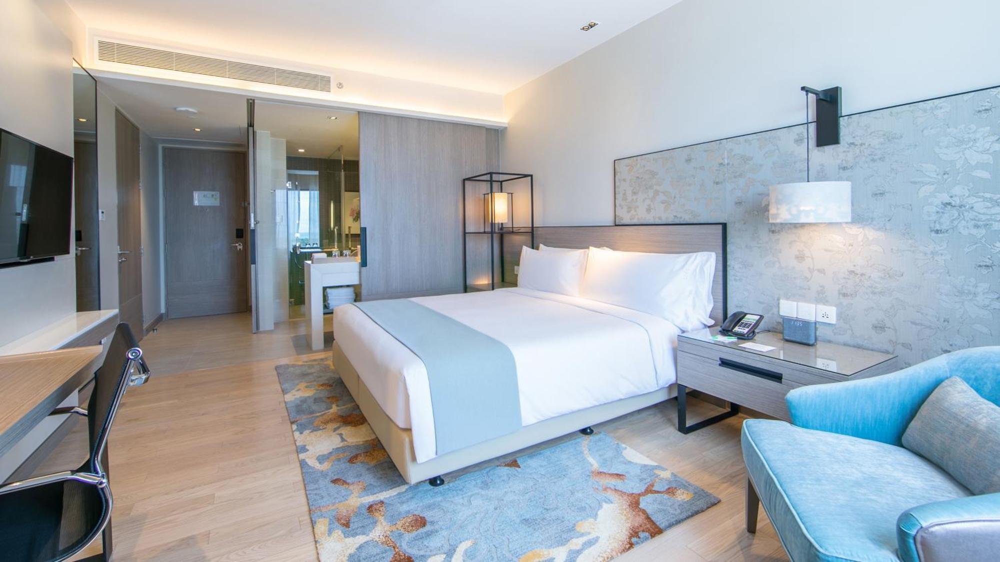 & Centre By Ihg Отель