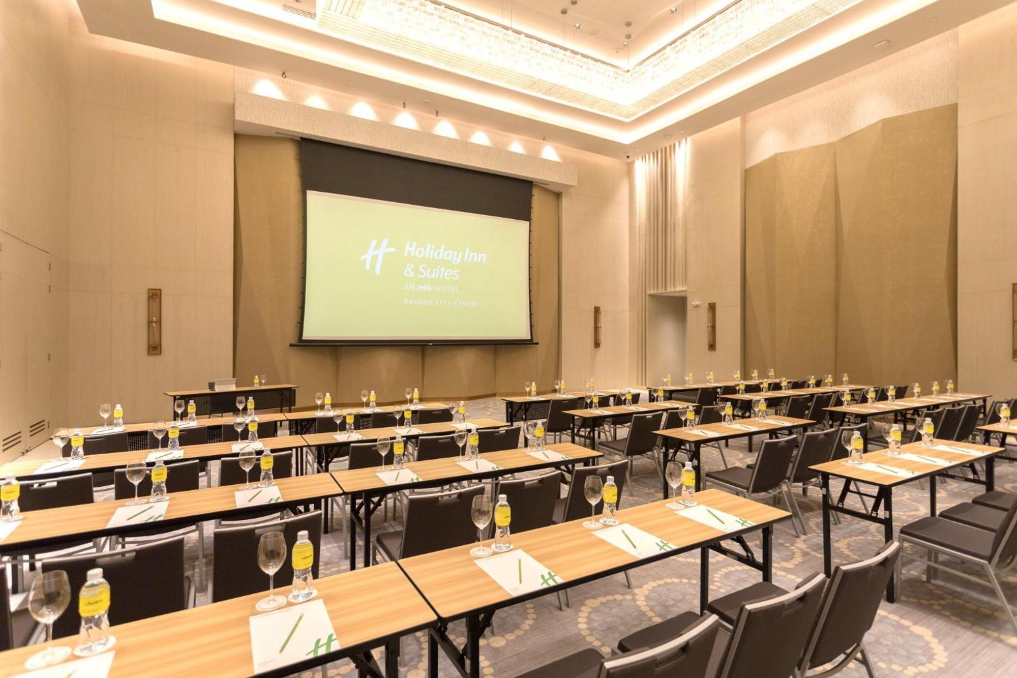 & Centre By Ihg