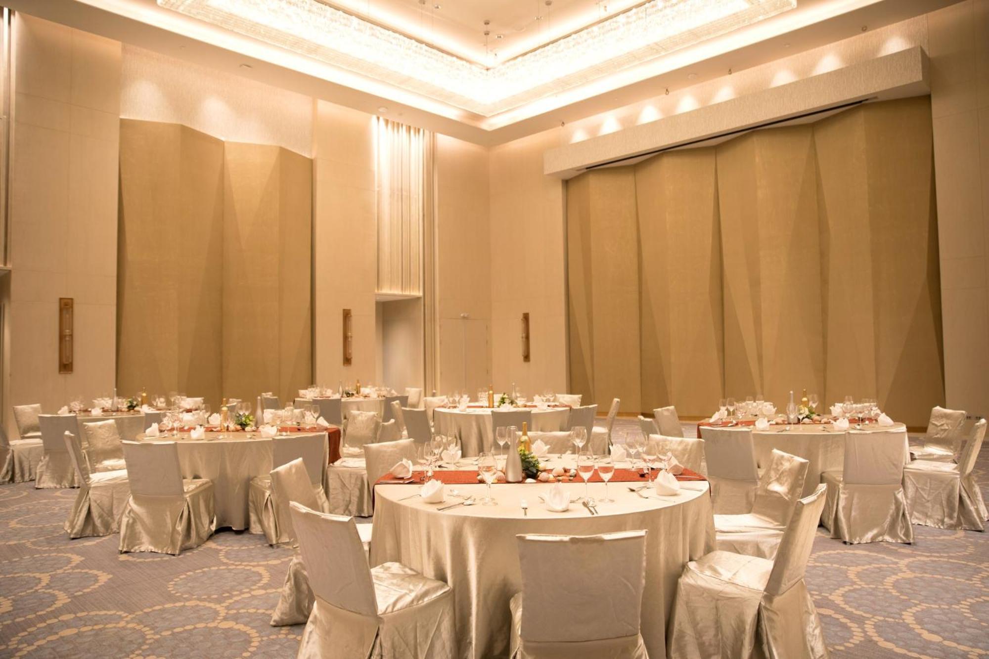 & Centre By Ihg 5*